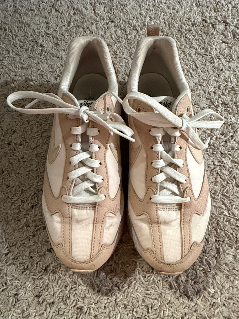 Nike Women’s Beige and Cream Low-Top Sneakers